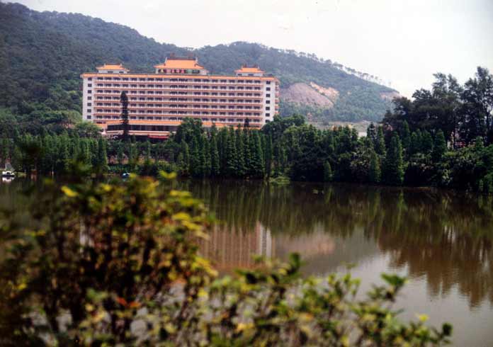 Xianquan Hotel 仙泉酒店